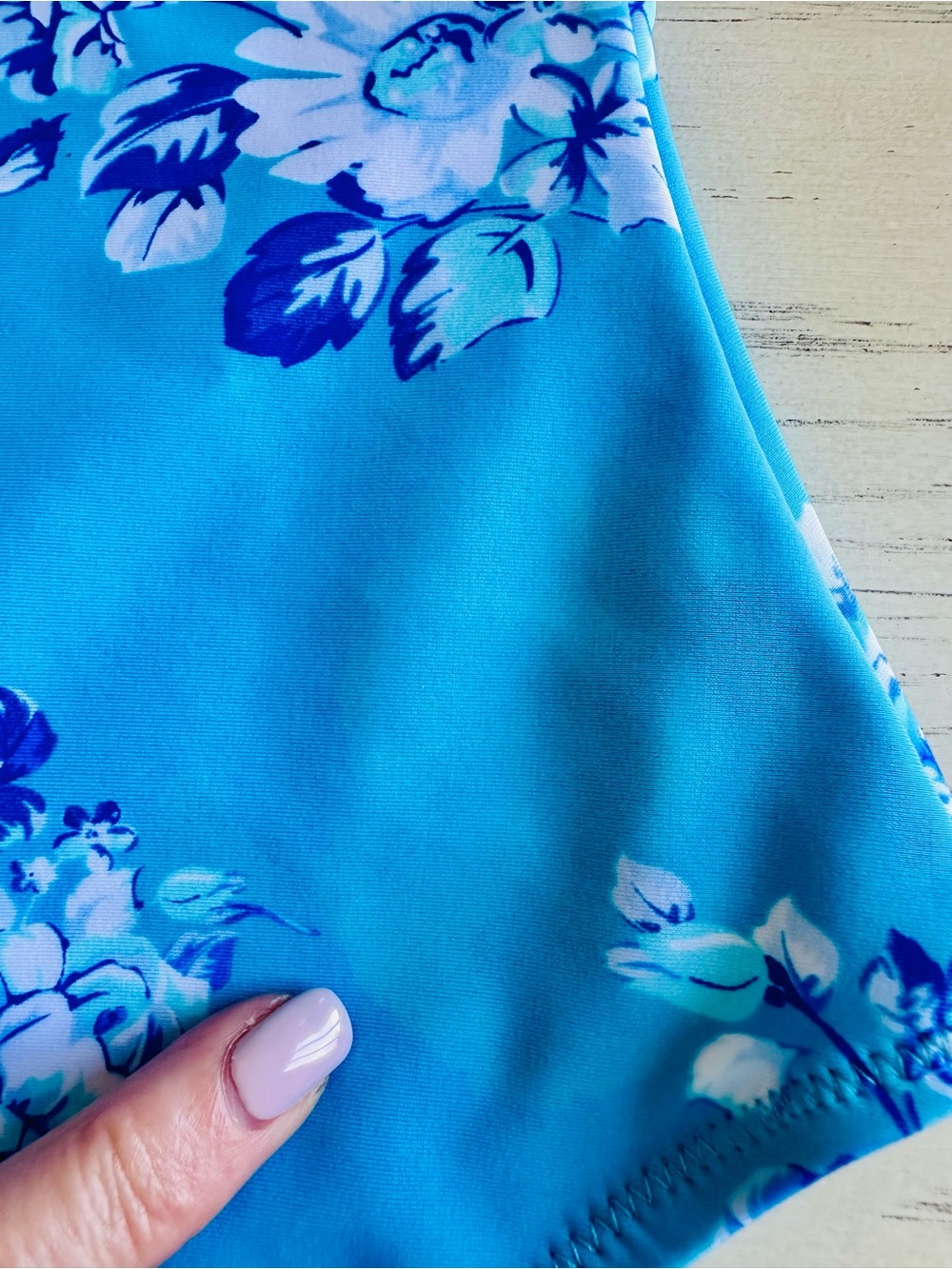 NWT Cupshe 1 Piece SwimSuit L Blue White Floral Swim Beach Vacation Tropical - Picture 10 of 11